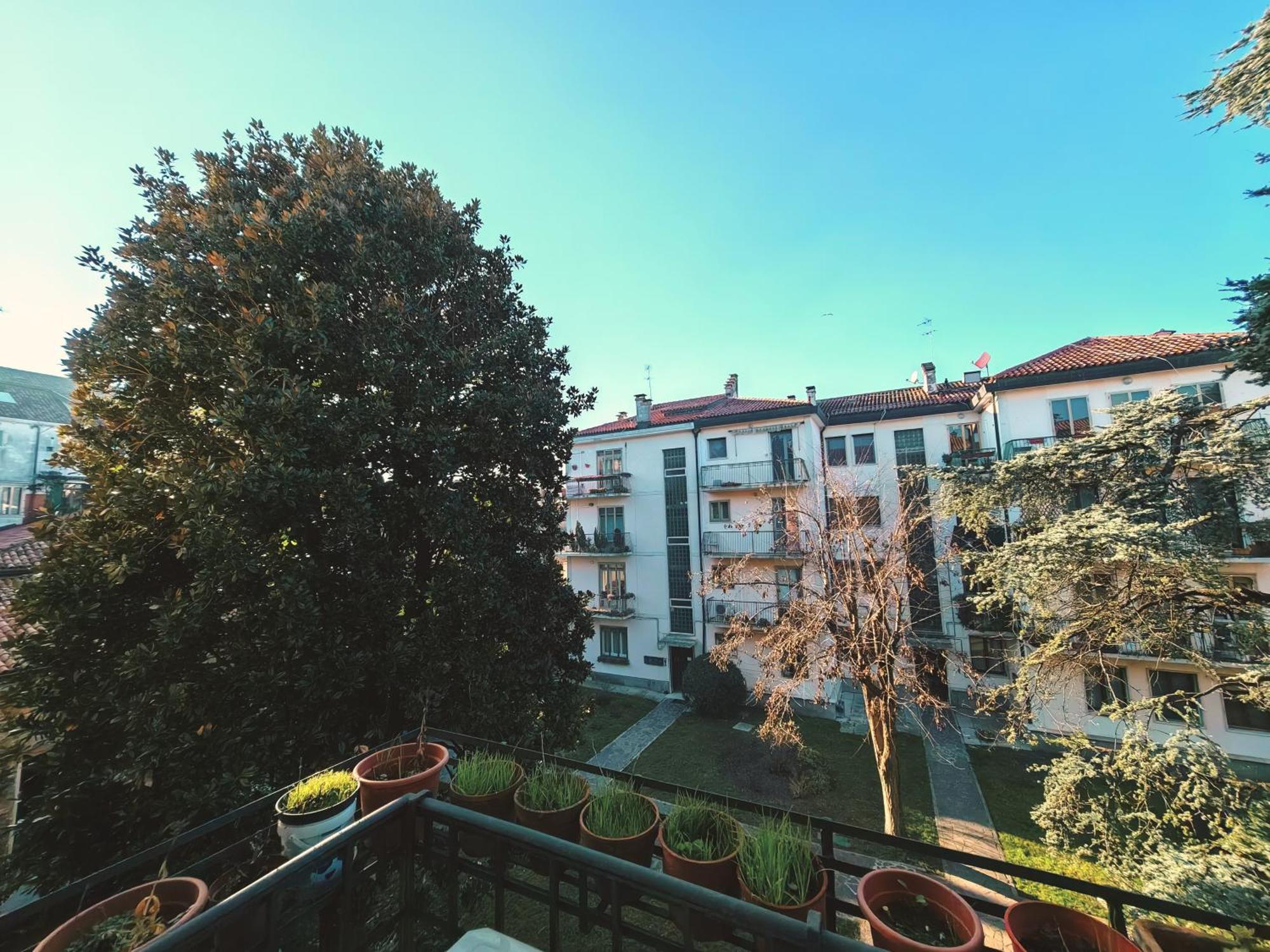Goldmine Guest House 2 Venesia Ruang foto